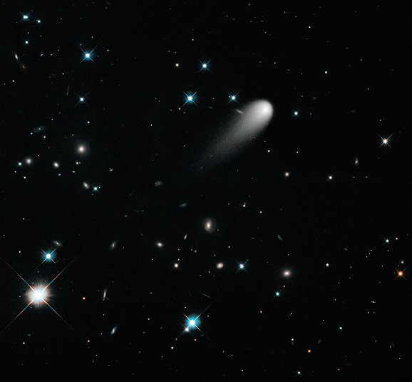 hubble telescope comet star
