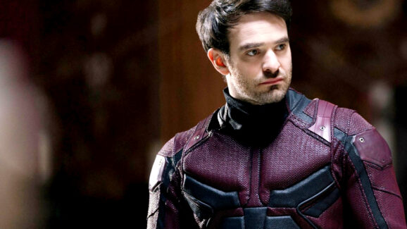 See The Best Look At Charlie Cox Returning As Daredevil In She-Hulk ...