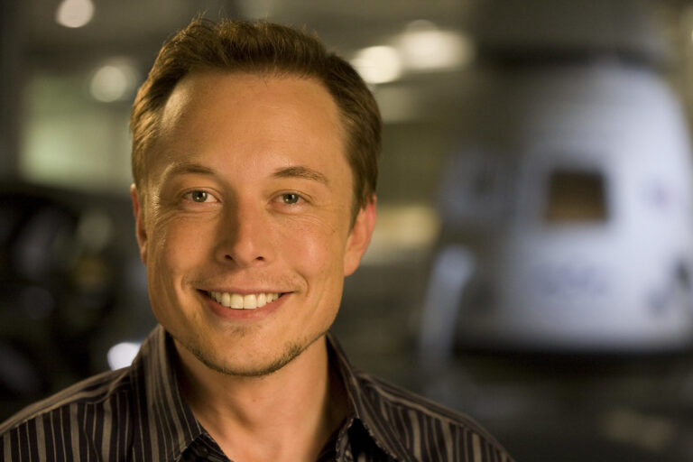 An Inspiring Elon Musk Movie Is Crushing It On Netflix GIANT FREAKIN   Elon Musk 768x512 