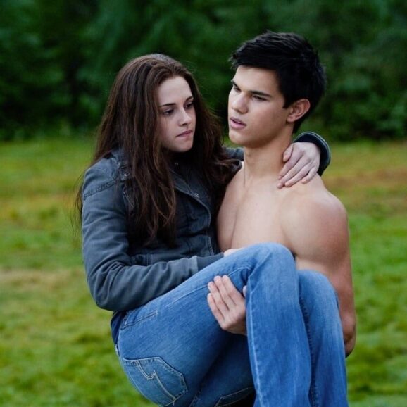 Taylor Lautner News