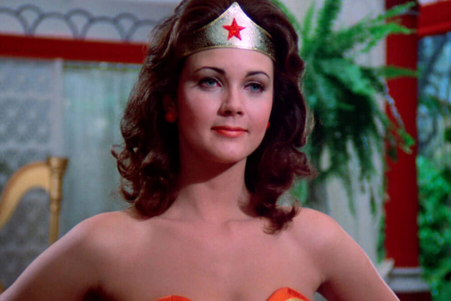 Lynda Carter Returning As Wonder Woman In The Flash Movie 