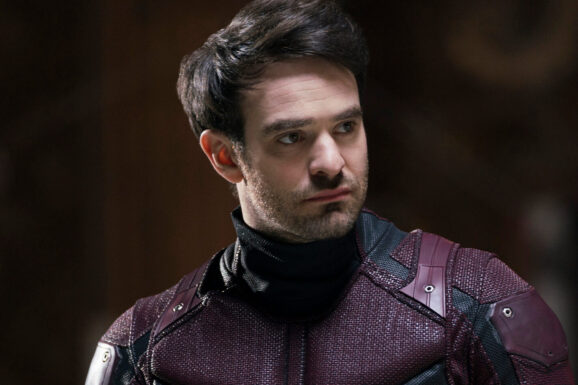 Charlie Cox Returning As Daredevil In A Marvel Series | GIANT FREAKIN ROBOT