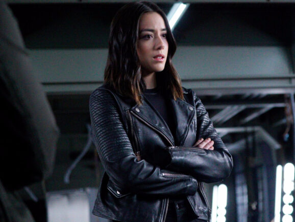 Chloe Bennet Is Battling COVID-19 | GIANT FREAKIN ROBOT