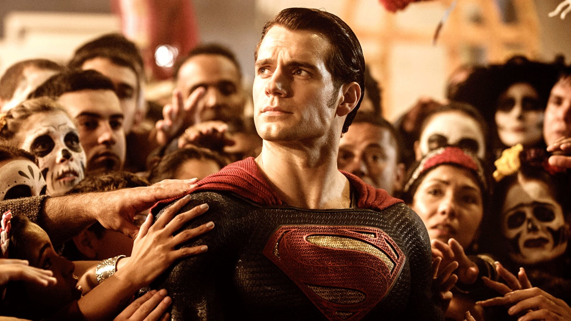 He's not Superman. Not a chance: An Insecure Henry Cavill Was Expecting  Rejection After Putting on Superman Costume For the First Time - FandomWire