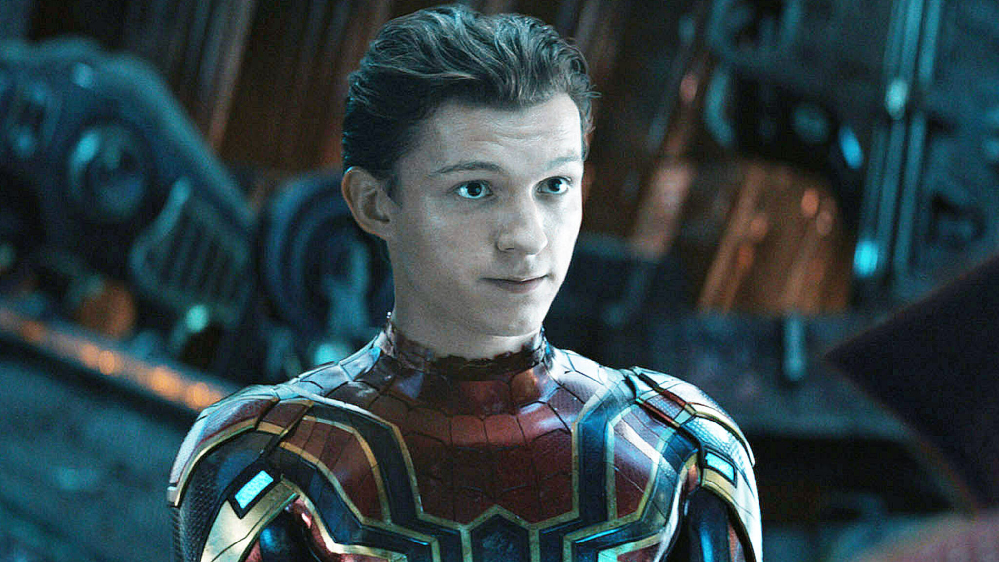 See Tom Holland In His New SpiderMan Costume For No Way Home