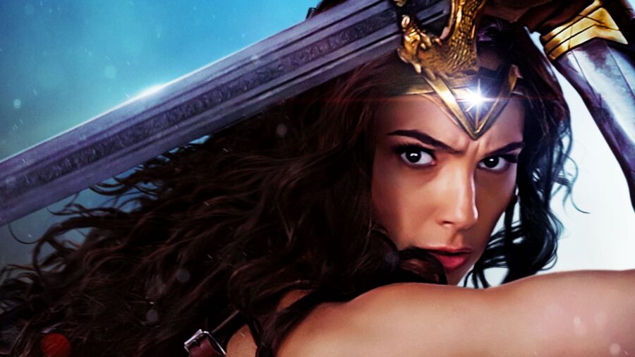 Ana de Armas Says She's Not The New Wonder Woman: “Gal Gadot Is Doing A  Great Job” – Deadline