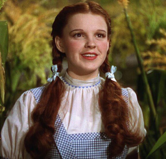 Iconic Wizard Of Oz Costume Halted From Going To Auction | GIANT ...