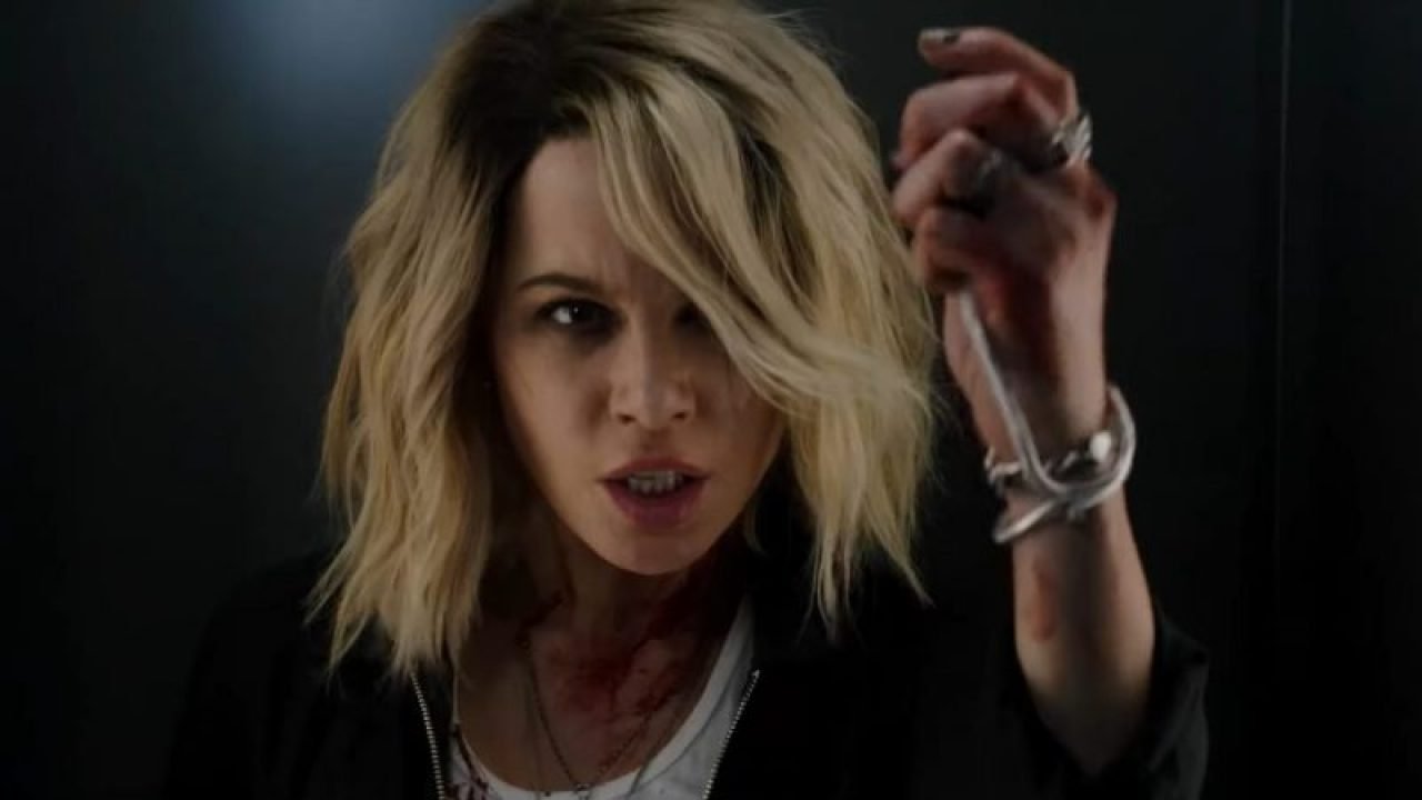 Out Of Nowhere Kate Beckinsale Has A Sexy New Action Movie, See The