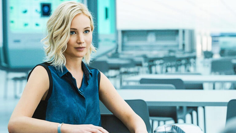 Jennifer Lawrence Reveals Why She Felt Fans Needed Her To Take A Break ...