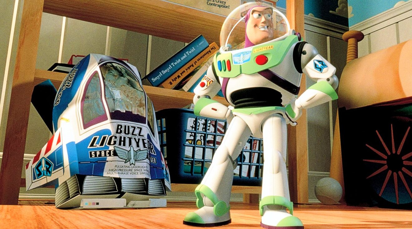 Disney's Buzz Lightyear Movie Will Have Substantial LGBTQ ...