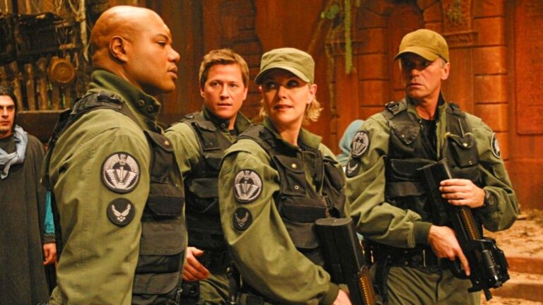 Stargate SG-1 Creator Reveals Plans For Revival Series | GIANT FREAKIN ...