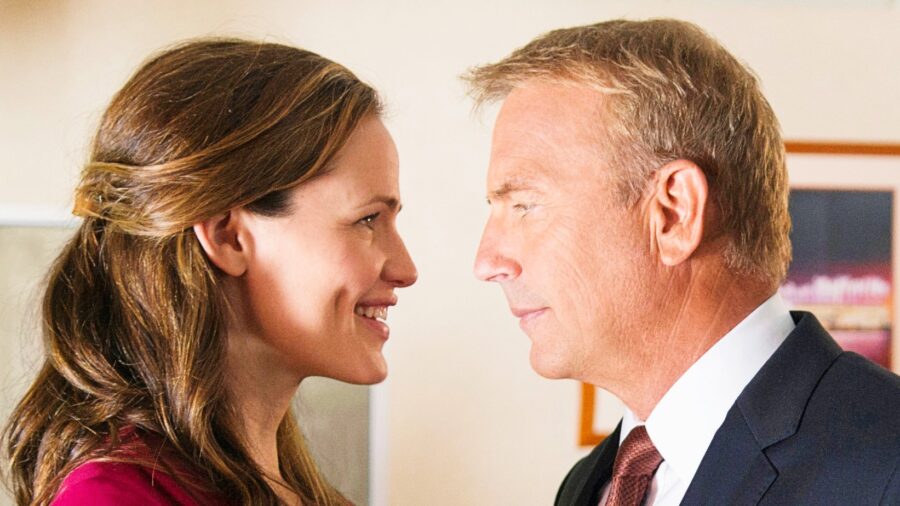 The Underrated Kevin Costner Drama That's Taking Off On Netflix