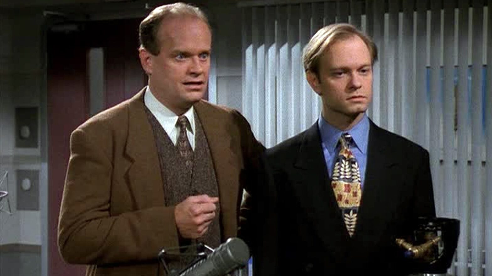 Kelsey Grammer Reveals Why David Hyde Pierce Isn’t In The Frasier ...