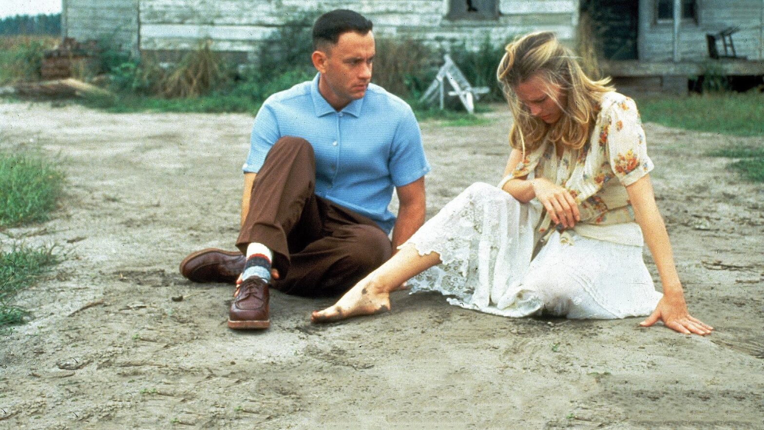 Tom Hanks Reuniting With Forrest Gump Star For New De-Aging Movie ...