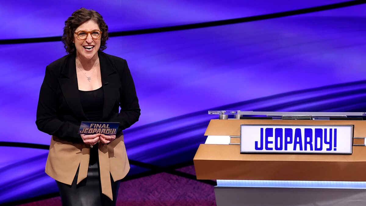 Mayim Bialik To Host The Newly Announced Jeopardy! Spinoff? | GIANT ...