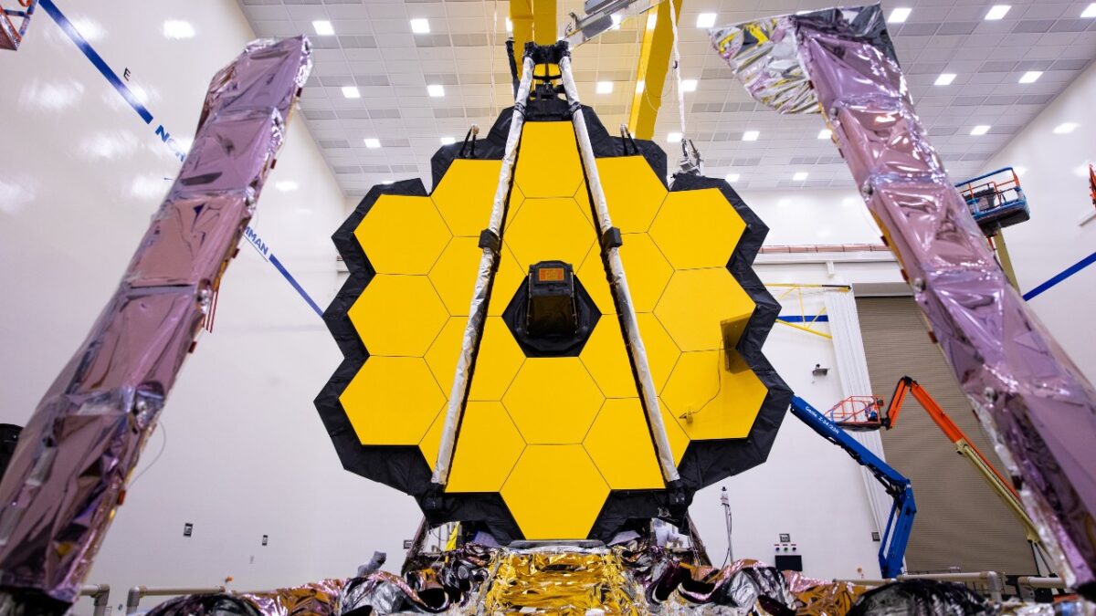 Webb Telescope Discovering First Stars In The Universe? | GIANT FREAKIN ...