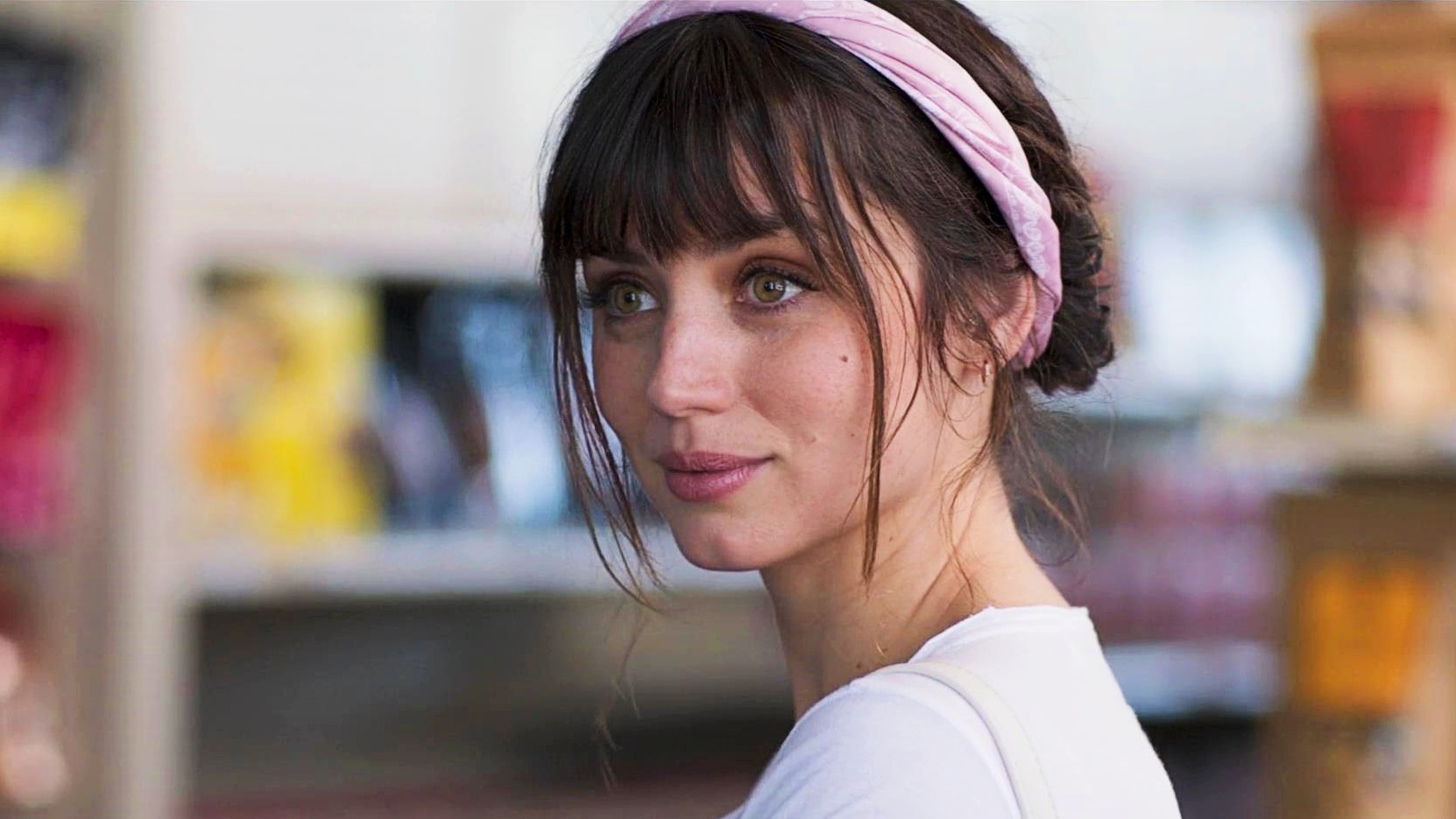 Actress Ana De Armas Is The Best Surprise In Knives Out