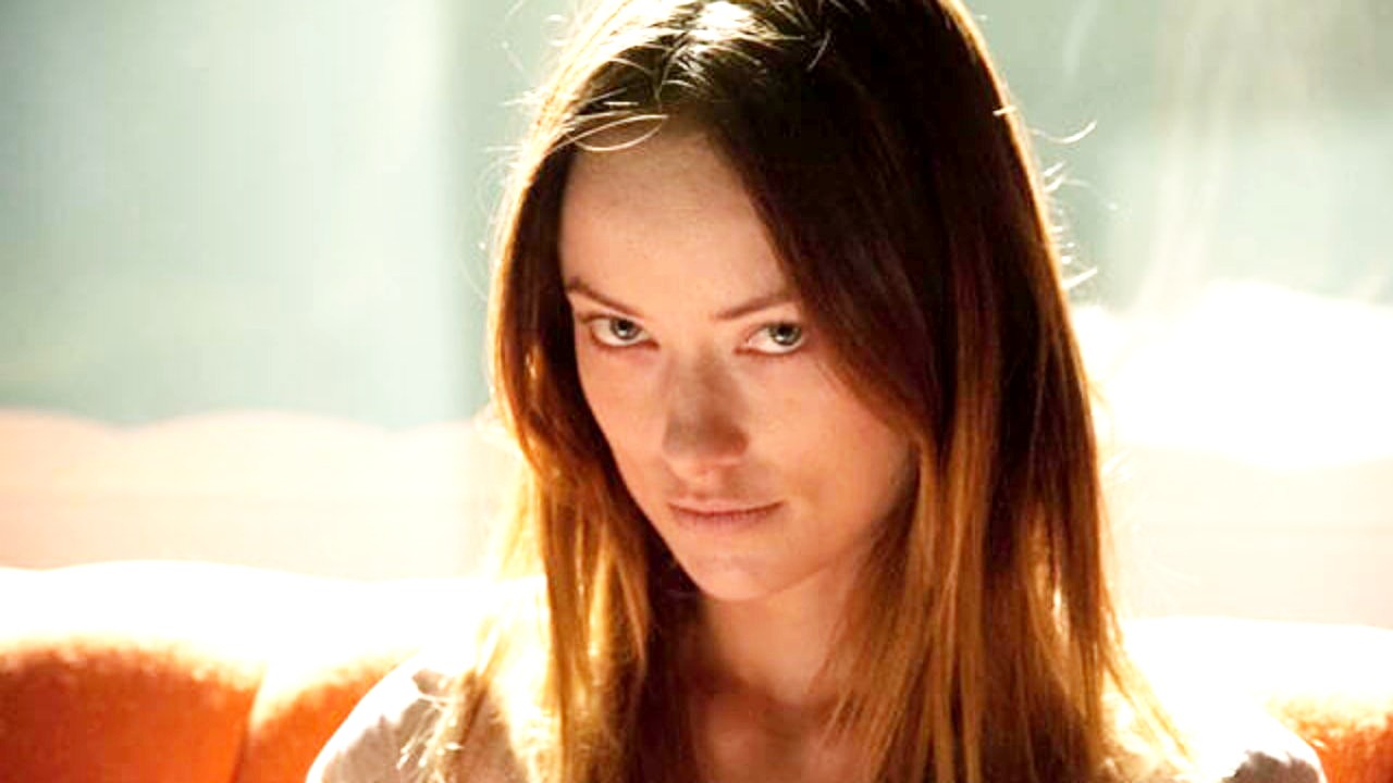 See Olivia Wilde In A Tiny Dress And Red Latex Gloves