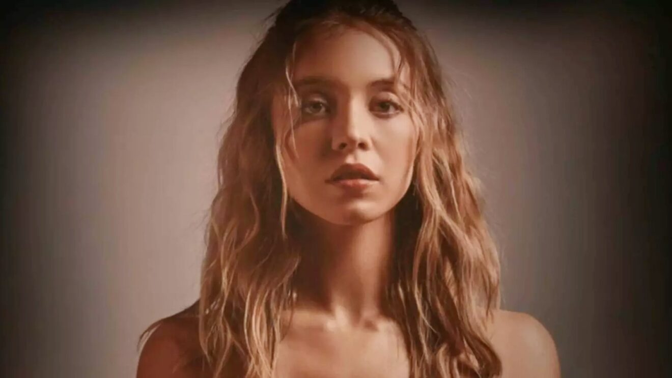 The Sydney Sweeney Erotic Thriller On Streaming That Will Glue You To The Screen Giant Freakin