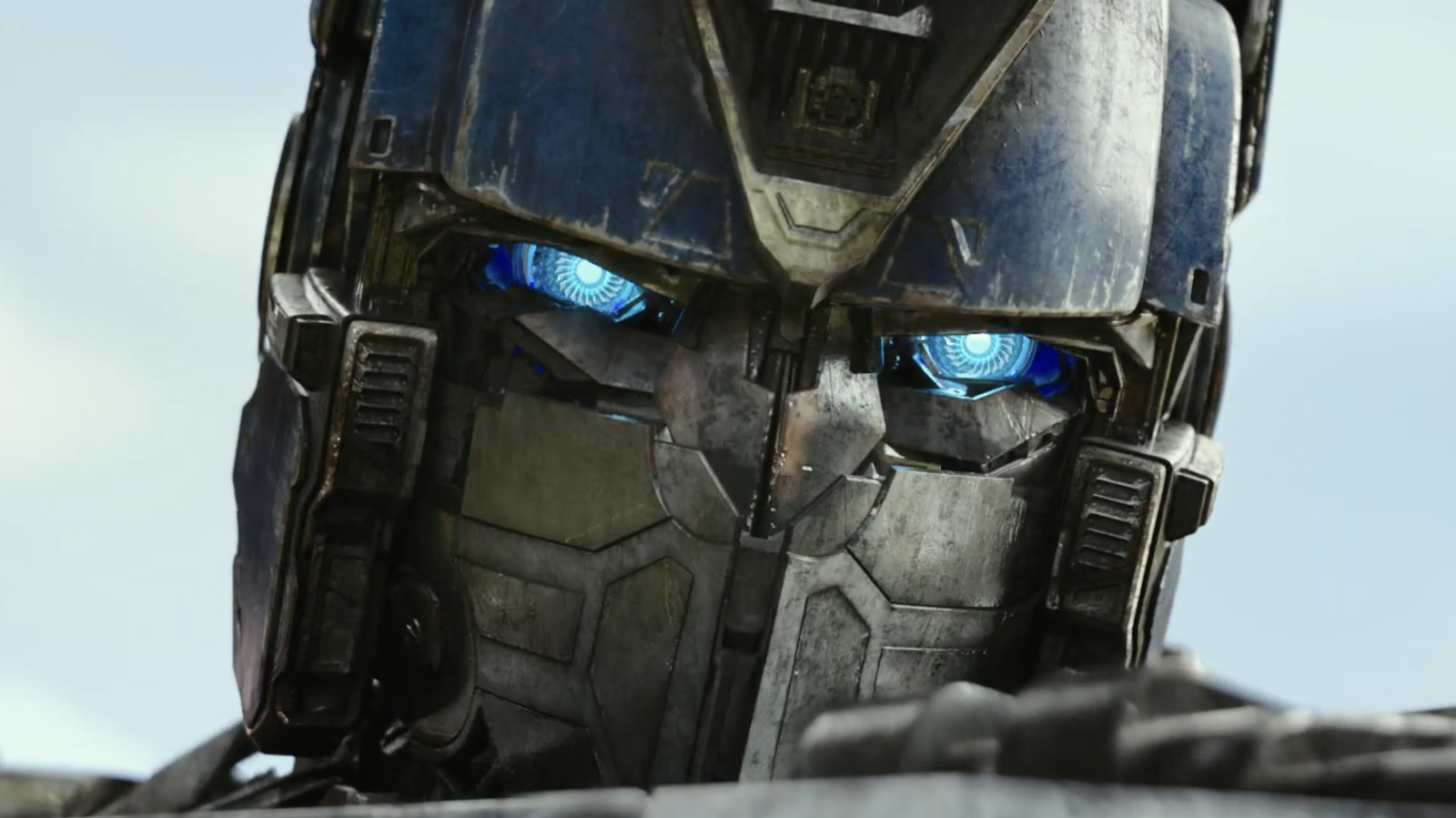 Alan Tudyk Didn't Realize He'd Been Cast As Optimus Prime In
