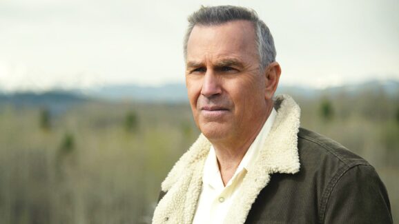 See Kevin Costner Receive Prestigious Honor For Yellowstone In Bed ...