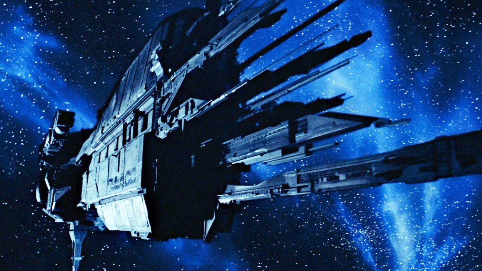 The Coolest Spaceships In Science Fiction Films | GIANT FREAKIN ROBOT