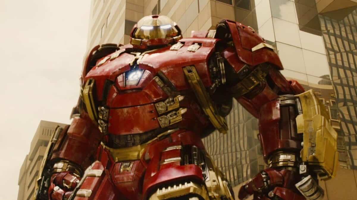 Iron Man's Best Armor Is Absolutely Useless | GIANT FREAKIN ROBOT