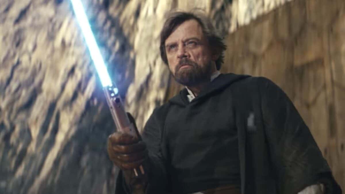 Luke Skywalker Died Because Of Disney’s Poor Planning | GIANT FREAKIN ROBOT