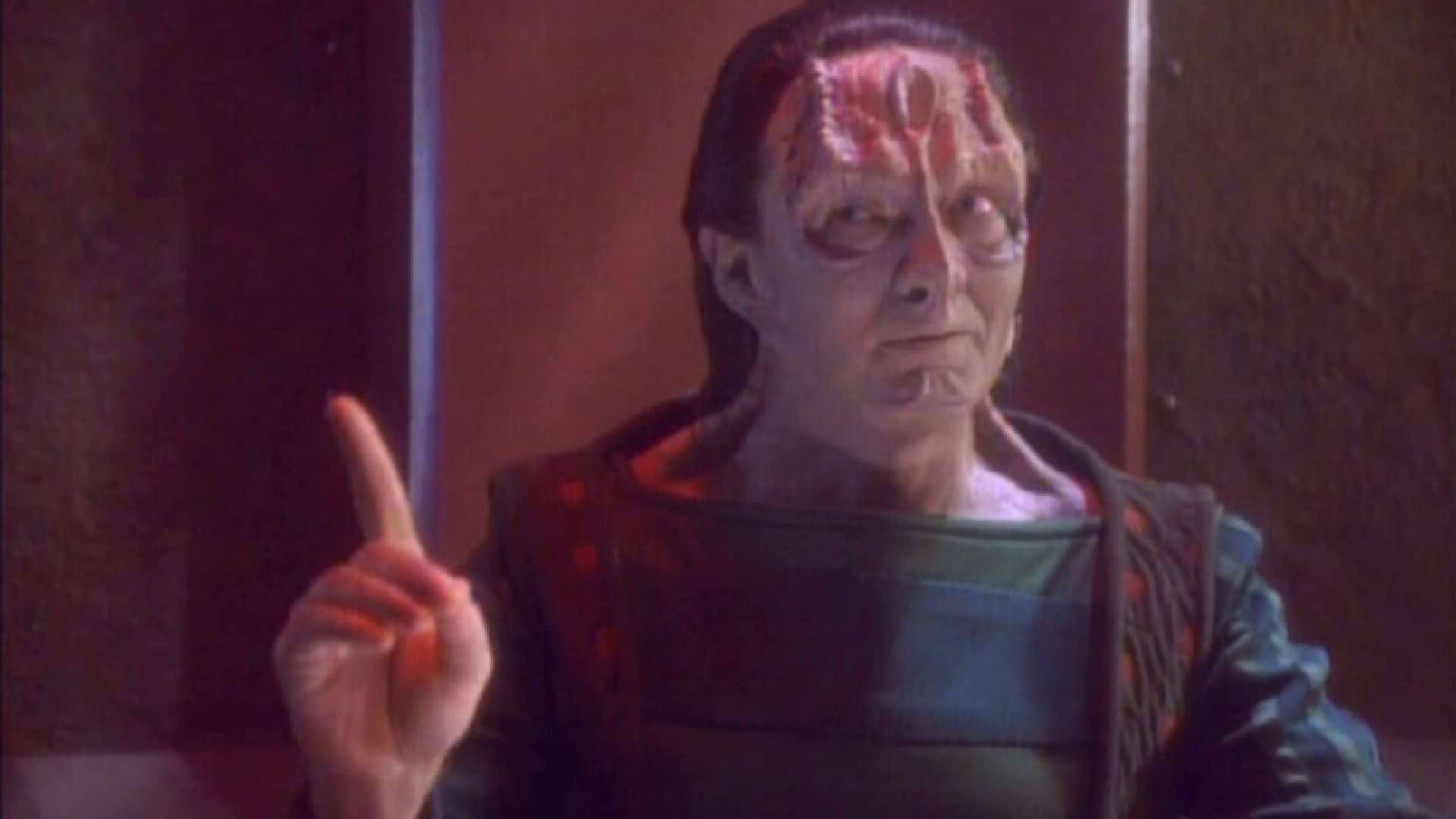 The Surprise Origin Of Beloved Star Trek DS9 Character | GIANT FREAKIN ...