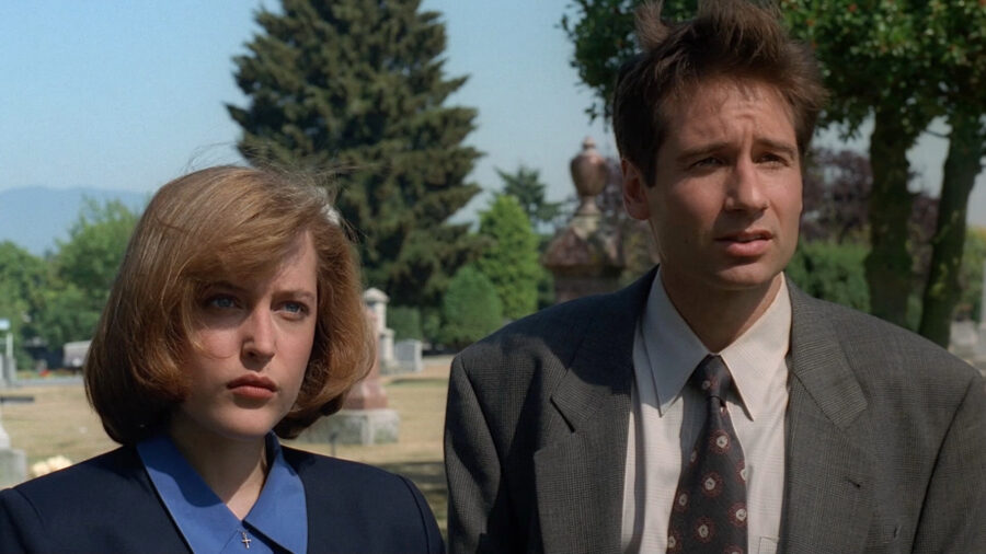 The X-Files Mulder and Scully